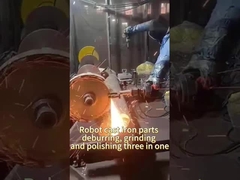 রোবট কাস্ট আয়রন অংশ deburring, grinding এবং পলিশিং তিন এক মধ্যে